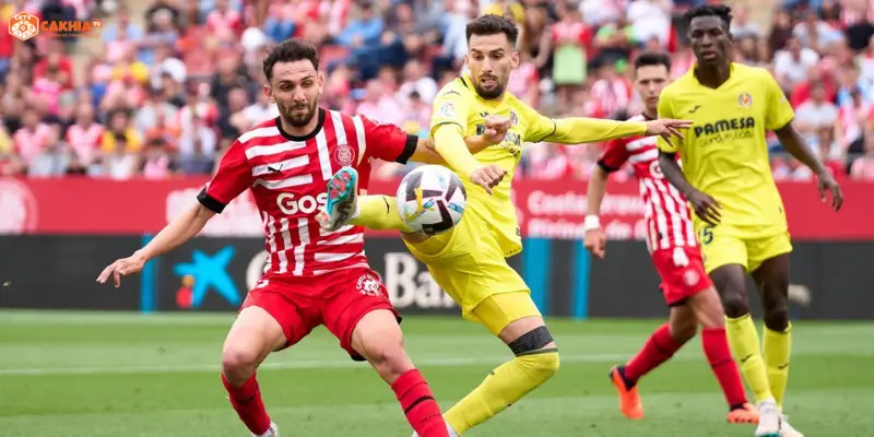 Cristhian Stuani và Alexander Sørloth sẵn sàng đối đầu trong trận Girona vs Villarreal